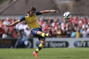 詹姆斯在阿森纳比赛中出色发挥，重返赛场引发热议！再创辉煌时刻的简单介绍-九游体育