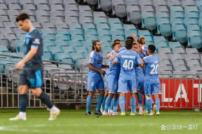 澳大利亚队带队取胜！，JackeyLove重要时刻险胜引发球迷热议(澳大利亚队篮球)-九游体育